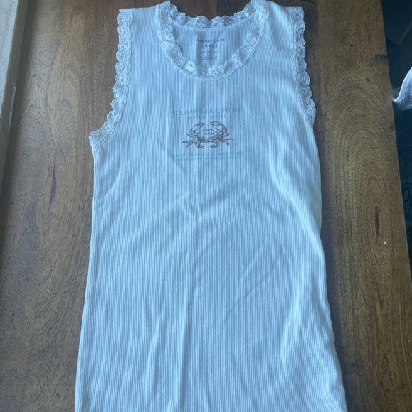 Coastal girl tops bundle - Picture 11 of 11